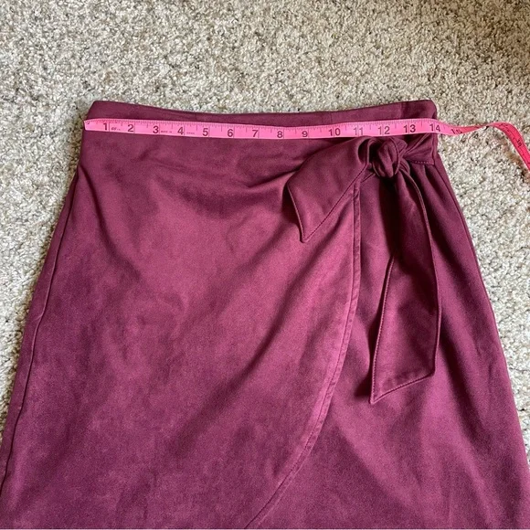 Loft Faux Suede Wrap Skirt size 0 - Picture 8 of 9